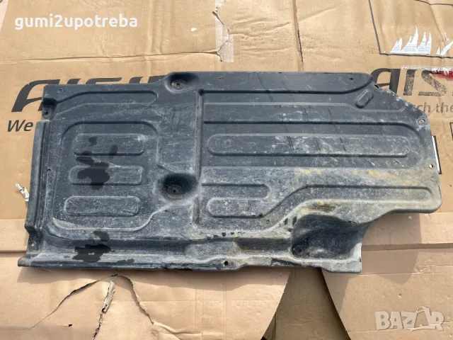 Кора под купето за Mercedes E class W211 V6 4matic Kombi OM642с ОЕМ номер A2196802206