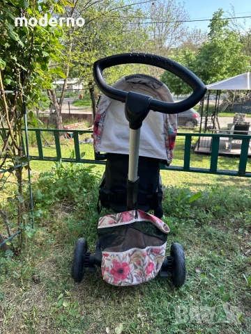 Триколка , снимка 2 - Детски велосипеди, триколки и коли - 50565705