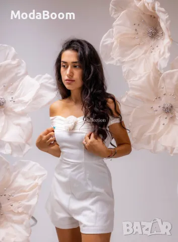 Бял дамски стилен гащеризон 