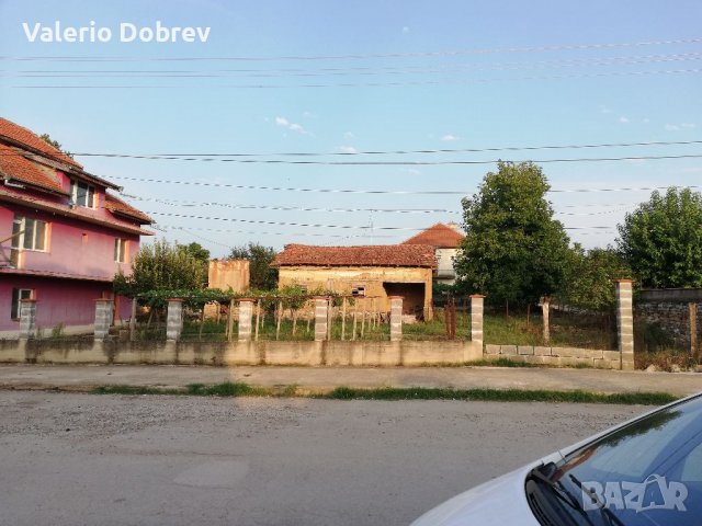Къща в с. Лиляче Врачанско 3х90м2 4-декара двор + селскостопански постройки, снимка 2 - Къщи - 37845543