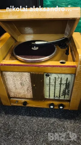 ретро радио грамофон 
