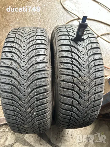 2бр. зимни гуми 215/65/15 Kumho Winter Craft WP51, снимка 3 - Гуми и джанти - 50414955