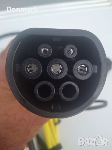 Зарядно за електрически автомобил , снимка 3 - Аксесоари и консумативи - 51571334