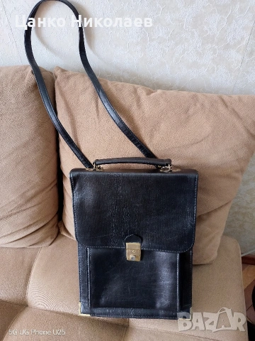 Продавам мъжка чанта от естествена кожа.