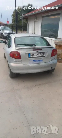 Рено Меган 2001, снимка 3 - Автомобили и джипове - 56484978