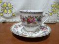 Английски костен порцелан сет за чай , снимка 1 - Антикварни и старинни предмети - 42868272