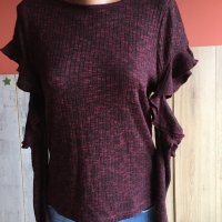 👜💄👟Amisu,блуза от рипсена материя с ефектни рязани ръкави,л/хл➡️10 лв.🎁, снимка 1 - Блузи с дълъг ръкав и пуловери - 33919296