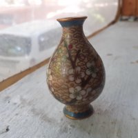 Стара симпатична малка вазичка Клоазоне, снимка 5 - Антикварни и старинни предмети - 34348345