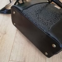 Дамска елегантна чанта,тип куфар , снимка 7 - Чанти - 37822524