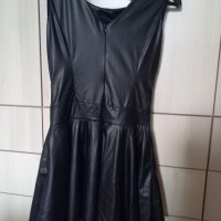Черна дамска рокля, наподобяваща кожа , снимка 4 - Рокли - 35015424