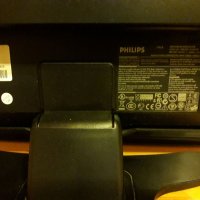 Монитор Philips 17", снимка 3 - Монитори - 32151077