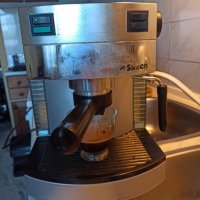 Кафе машина Саеко с ръкохватка с крема диск и прави хубаво кафе с каймак , снимка 1 - Кафемашини - 36796348