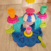 Play doh игрален комплект, снимка 2 - Пластелини, моделини и пясъци - 44804762