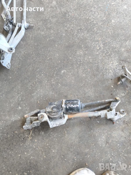 Ел. мотор за чистачките за Mazda Premacy Minivan (07.1999 - 03.2005), миниван, позиция: предна, № 84, снимка 1