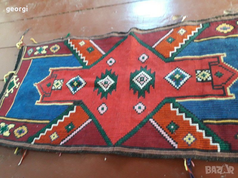 Ръчно тъкан килим чеиз, снимка 1