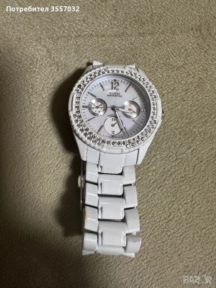Дамски часовник Guess , снимка 1