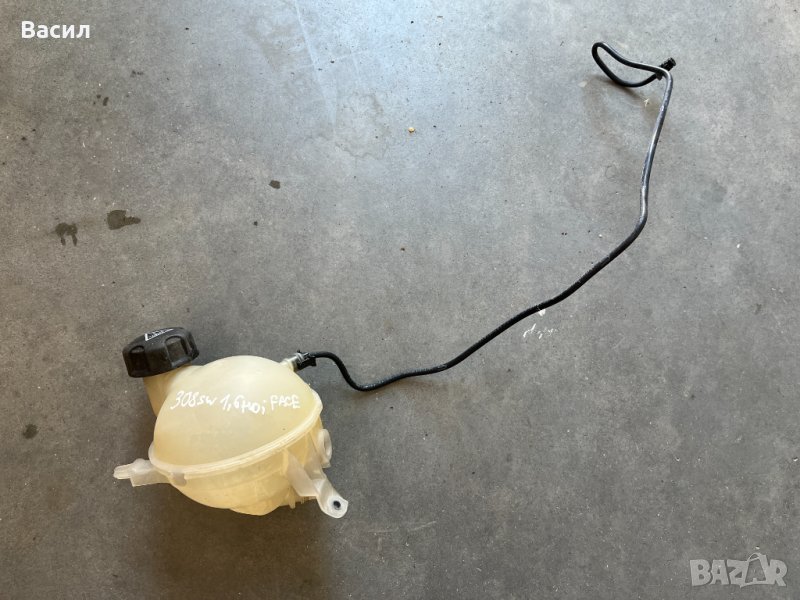 Казанче охладителна течност Peugeot 308 SW Facelift 1.6 HDI Пежо 308 Комби Фейслифт 1.6 ХДИ pejo, снимка 1