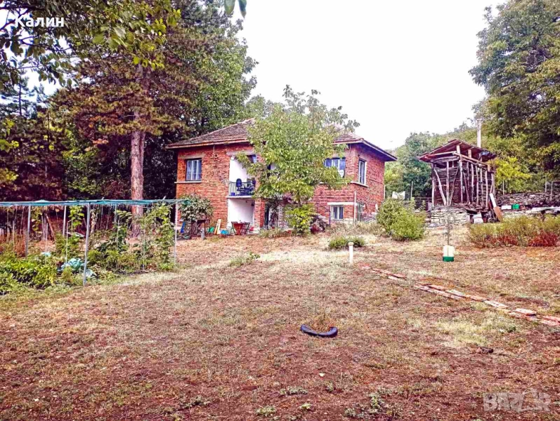Къща с дворно място-КАПАРИРАНА, снимка 1