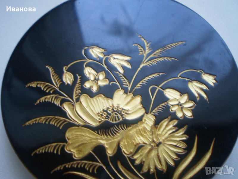 Две уникални позлатени пудриери-руска и френска , снимка 1