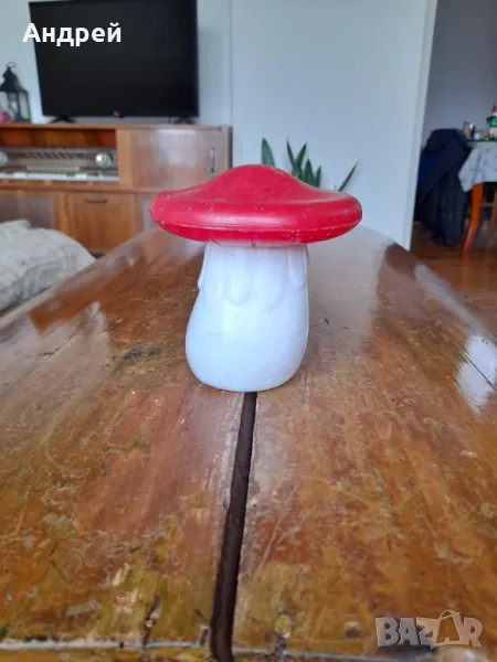 Стара касичка Гъбка, снимка 1