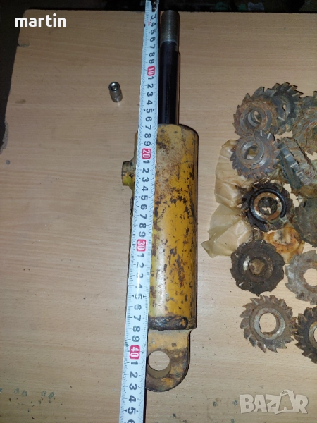 Хидравлична бутилка за мотокар, снимка 1