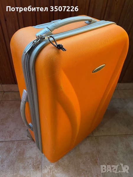 Оранжев твърд куфар, много лек 3.5 кг  перфектно състояни, снимка 1