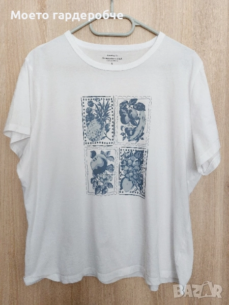 Бяла дамска тениска, оригинална на Аbercrombie & Fitch, снимка 1
