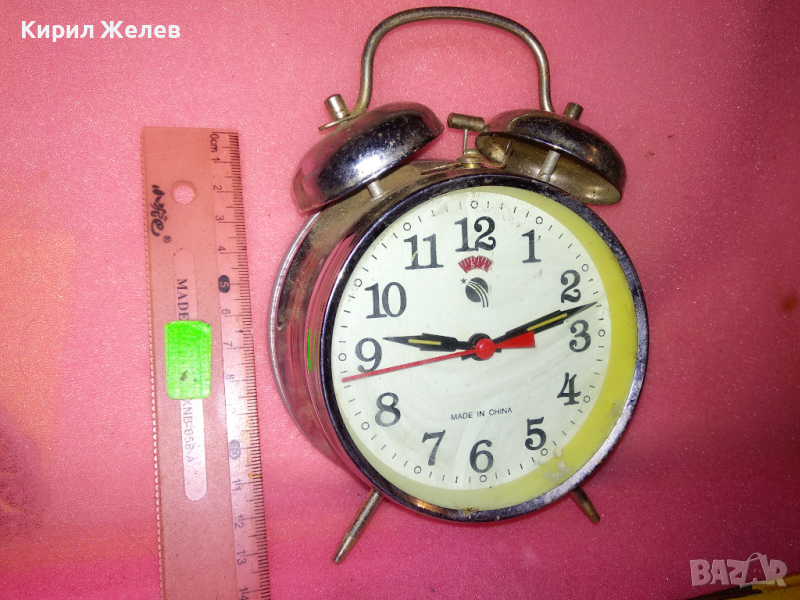 MADE in CHINA Стар РЯДЪК КОЛЕКЦИОНЕРСКИ МОДЕЛ РЕТРО МЕХАНИЧЕН КИТАЙСКИ БУДИЛНИК 30799, снимка 1