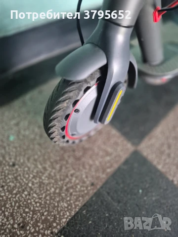 тротинетка aovo prо добро състояние без никакви проблеми. 350W 31км макс скорост. пробег 35км, снимка 2 - Други спортове - 50756272