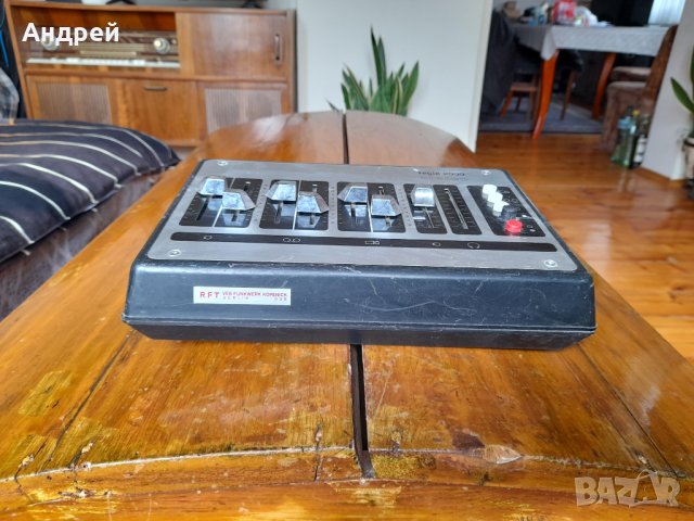Стар аудио миксер Regie 2000