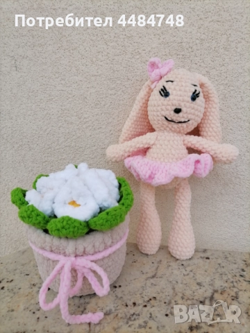 Плетено зайче на една кука 