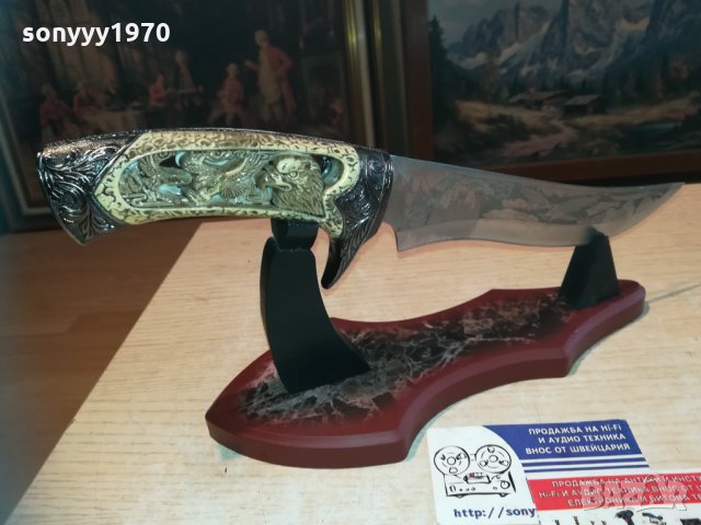 изящен нож върху поставка 30х15х10см 1411201856, снимка 2 - Колекции - 30788283