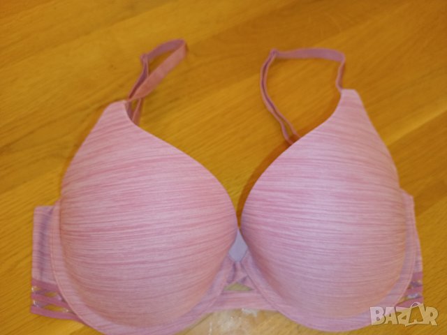 Сутиен Victoria's secret, 70 Е, 32 D, снимка 1