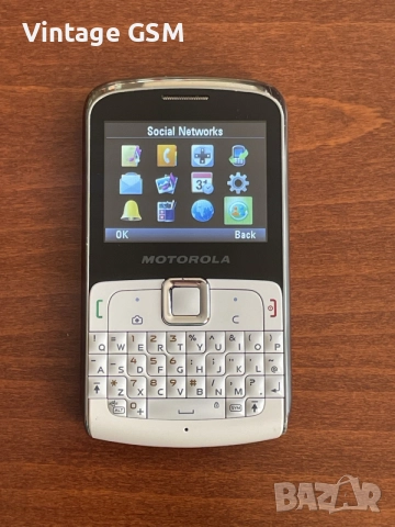 Телефон Motorola EX115, снимка 2 - Motorola - 55842392