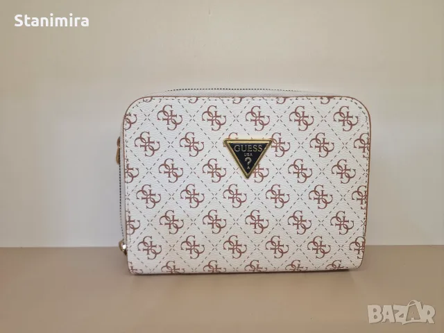 Дамска чанта Guess