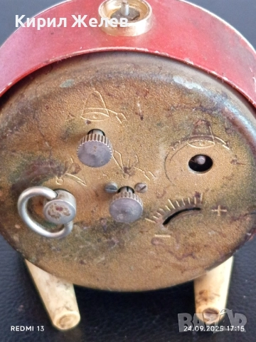 Винтидж механичен будилник СЛАВА СССР рядък за КОЛЕКЦИОНЕРИ 44216, снимка 5 - Антикварни и старинни предмети - 51823846