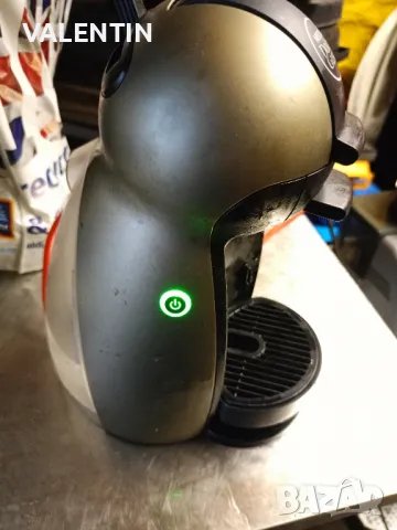 кафемашина с капсули , снимка 4 - Кафемашини - 47991654