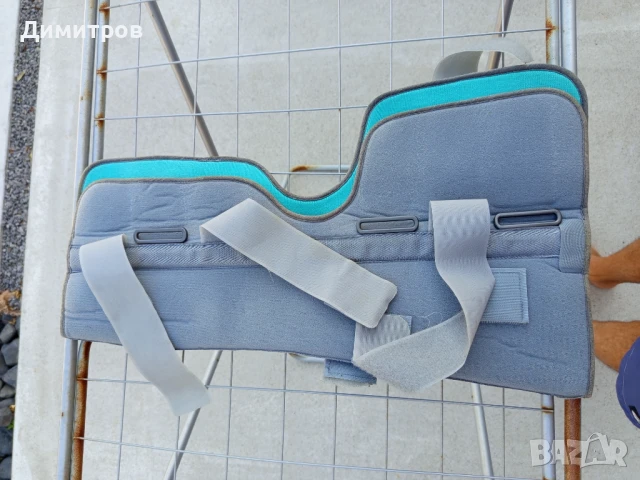 Патерици и Ортопедична наколенка за колянна става, снимка 2 - Спортна екипировка - 50552692