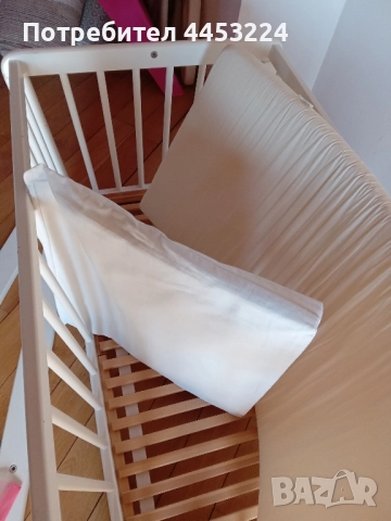 Бебешко легло- люлка и музикални въртележки, снимка 5 - Бебешки легла и матраци - 51493626