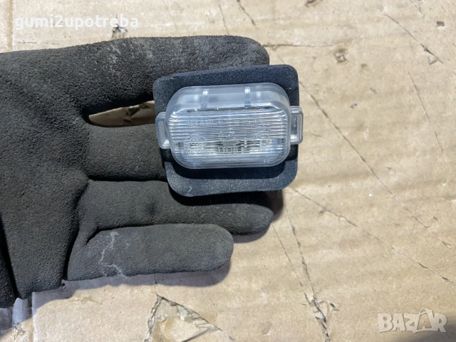 Плафон Заден Номер W1096 Mazda3 2014 2.0бен 121kW