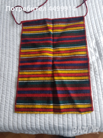 Стара вълнена престилка, снимка 3 - Антикварни и старинни предмети - 52502347