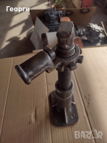 Винтов крик, снимка 4 - Други машини и части - 53905259