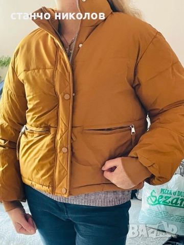 Продавам ново дамско зимно късо яке, снимка 2 - Якета - 52062140