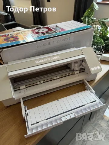 Режещ плотер Silhouette Cameo 4