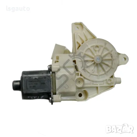 Моторче преден десен ел. стъклоповдигач Mercedes-Benz C-Class 204 (W/S/C) 2007-2014 ID: 145532, снимка 2 - Части - 49807684