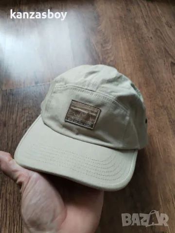 patagonia men's organic cotton maclure hat - страхотна мъжка шапка НОВА БЕЗ ЕТИКЕТИ, снимка 2 - Шапки - 50211512