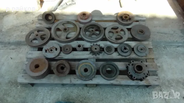 ПРОДАВАМ РЕТРО части за автомобили  и други артикули , снимка 18 - Аксесоари и консумативи - 43099490