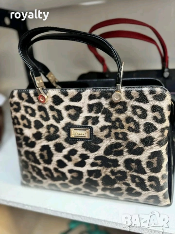 РАЗПРОДАЖБА Оригинална Дамска Чанта Различни Модели и Марки , снимка 8 - Чанти - 53031741