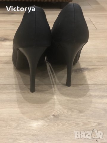 Обувки на висок ток, снимка 4 - Дамски ежедневни обувки - 33834812