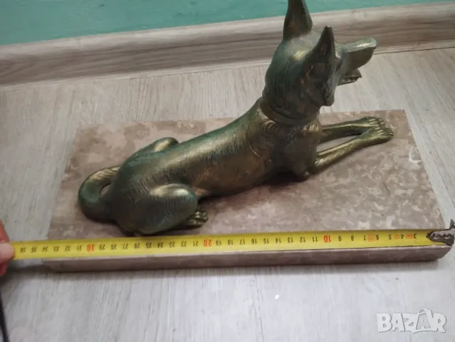 Статуетка белгийска овчарка, снимка 3 - Антикварни и старинни предмети - 48504961